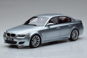 BMW M5 E60 Ασημί Otto 1:18