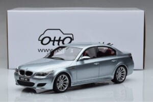 BMW M5 E60 Ασημί Otto 1:18 OT426 Ρητίνη - εικόνα 6 από 6