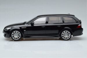 BMW M5 E61 Touring Μαύρο Otto 1:18 OT1020 Ρητίνη - εικόνα 3 από 6