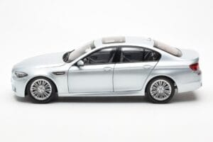 BMW M5 F10 Silverstone Ασημί Paragon 1:18 80432186353 Μέταλλο - εικόνα 4 από 8