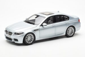 BMW M5 F10 Silverstone Ασημί Paragon 1:18 80432186353