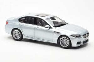 BMW M5 F10 Silverstone Ασημί Paragon 1:18 80432186353 Μέταλλο - εικόνα 6 από 8