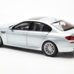 BMW M5 F10 Silverstone Ασημί Paragon 1:18 80432186353 - image 7 of 8