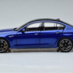 BMW M5 F90 Marina Bay Μπλε Norev 1:18 - image 4 of 7