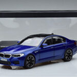BMW M5 F90 Marina Bay Μπλε Norev 1:18 - image 7 of 7