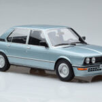 BMW M535i E12 Μπλε Norev 1:18 - image 4 of 6