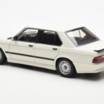 BMW M535i E28 Alpine Λευκό AUTOart 1:18 - image 7 of 10