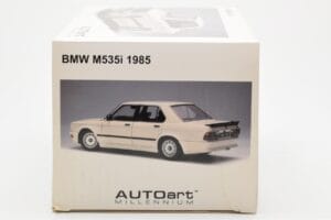 BMW M535i E28 Alpine Λευκό AUTOart 1:18 75161 Μέταλλο - εικόνα 8 από 10