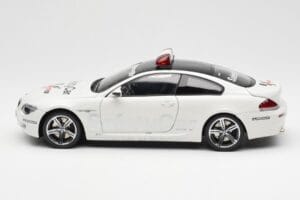 BMW M6 E63 MotoGP Safety Car 2006 Kyosho 1:18 08707GPB Μέταλλο - εικόνα 4 από 8