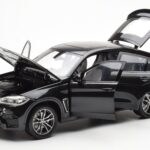 BMW X6 M F86 Sapphire Μαύρο Metallic Norev 1:18 - image 2 of 8