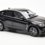 BMW X6 M F86 Sapphire Μαύρο Metallic Norev 1:18 - image 6 of 8