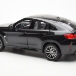 BMW X6 M F86 Sapphire Μαύρο Metallic Norev 1:18 - image 7 of 8