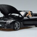BMW Z4 G29 Μαύρο Μεταλλικό Norev 1:18 183272 Μέταλλο - image 2 of 7