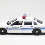 Chevrolet Caprice Sebring Αστυνομία UT Models 1:18 - image 3 of 6
