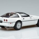 Chevrolet Corvette C4 Λευκό AUTOart 1:18 71243 Μέταλλο - image 3 of 8