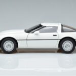 Chevrolet Corvette C4 Λευκό AUTOart 1:18 71243 Μέταλλο - image 5 of 8