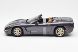 Chevrolet Corvette C5 Καμπριολέ Μωβ Περλέ Μεταλλικό UT Models 1:18 21010 Μέταλλο - εικόνα 3 από 6