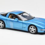 Chevrolet Corvette C5 Μπλε Μεταλλικό UT Models 1:18 - image 4 of 6