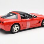 Chevrolet Corvette C5 Hardtop Κόκκινο UT Models 1:18 - image 2 of 6