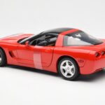 Chevrolet Corvette C5 Hardtop Κόκκινο UT Models 1:18 - image 5 of 6