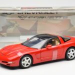 Chevrolet Corvette C5 Hardtop Κόκκινο UT Models 1:18 - image 6 of 6