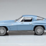 Chevrolet Corvette C2 Sting Ray Μπλε Norev 1:18 - image 3 of 6