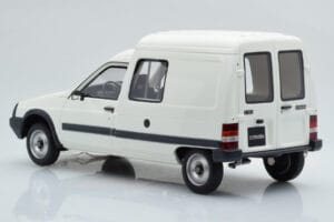 Citroen C15 D Λευκό Otto 1:18 OT956 Ρητίνη - εικόνα 5 από 6