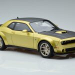 Dodge Challenger R/T Scat Pack Widebody 50η Επέτειος GT Spirit 1:18 GT411 Ρητίνη - image 4 of 6