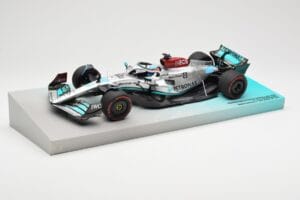 Mercedes AMG Petronas W13 E Performance #63 G. Russell Brazilian GP 1st Win 2022 Minichamps 1:18 113222163 Ρητίνη - εικόνα 2 από 4