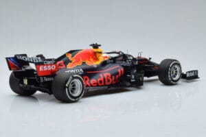 Red Bull Racing RB16B #33 M. Verstappen Abu Dhabi GP F1 World Champion 2021 Minichamps 1:18 110212333 Μέταλλο - εικόνα 2 από 6