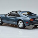 Ferrari 308 GTS Μπλε Norev 1:18 - image 6 of 7