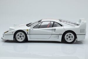 Ferrari F40 Λευκό Περλέ Italy Kyosho 1:18 08416PWT-G Μέταλλο - εικόνα 4 από 8