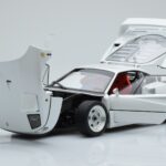 Ferrari F40 Λευκό Περλέ Kyosho 1:18 - image 2 of 8