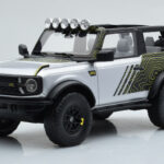 Ford Bronco RTR Iconic Ασημί GT Spirit 1:18