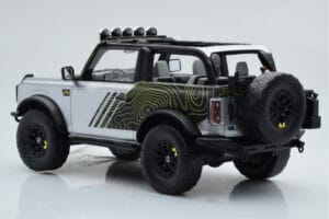 Ford Bronco RTR Iconic Ασημί GT Spirit 1:18 GT404 Ρητίνη - εικόνα 5 από 6
