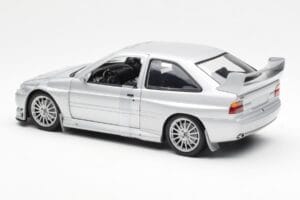 Ford Escort RS Cosworth Έκδοση Δρόμου Ασημί UT Models 1:18 22706 Μέταλλο - εικόνα 4 από 6