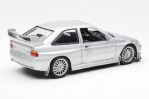 Ford Escort RS Cosworth Έκδοση Δρόμου Ασημί UT Models 1:18 22706 Μέταλλο - εικόνα 5 από 6