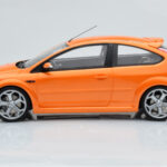Ford Focus Mk2 ST 2.5 Electric Πορτοκαλί Otto 1:18 - image 3 of 6