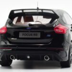 Ford Focus RS Mk3 Μαύρο Otto 1:18 - image 7 of 8