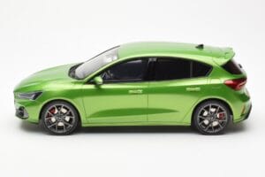 Ford Focus Mk5 ST Phase 2 Mean Πράσινο Otto 1:18 OT450 Ρητίνη - εικόνα 3 από 6