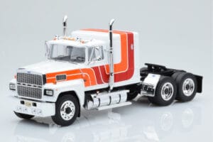 Ford LTL 9000 Λευκό Κόκκινο Πορτοκαλί IXO 1:43 TR094