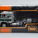 Freightliner FLA Λευκό Πράσινο IXO 1:43 - image 4 of 4