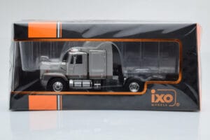 GMC General SBFA Ασημί IXO 1:43 TR166 Μέταλλο - εικόνα 6 από 6
