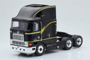 International Eagle Cabover Μαύρο IXO 1:43 TR169