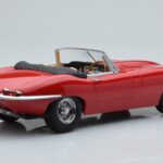 Jaguar E-Type Series 1 Roadster Κόκκινο KK-Scale 1:18 - image 2 of 6
