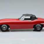 Jaguar E-Type Series 1 Roadster Κόκκινο KK-Scale 1:18 - image 3 of 6