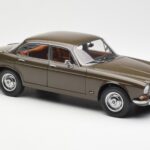 Jaguar XJ6 Series 1 4.2 Sable Καφέ Paragon 1:18 2011004 - image 6 of 8