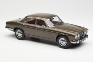 Jaguar XJ6 Series 1 4.2 Sable Καφέ Paragon 1:18 2011004 Μέταλλο - εικόνα 6 από 8