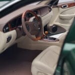 Jaguar XJ6 X350 Racing Πράσινο Almost Real 1:18 - image 8 of 13