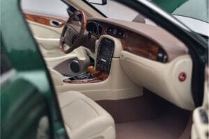 Jaguar XJ6 X350 Racing Πράσινο Almost Real 1:18 810502 Μέταλλο - εικόνα 9 από 13